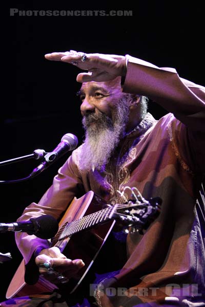 RICHIE HAVENS - 2009-12-05 - PARIS - Cite de la Musique - 